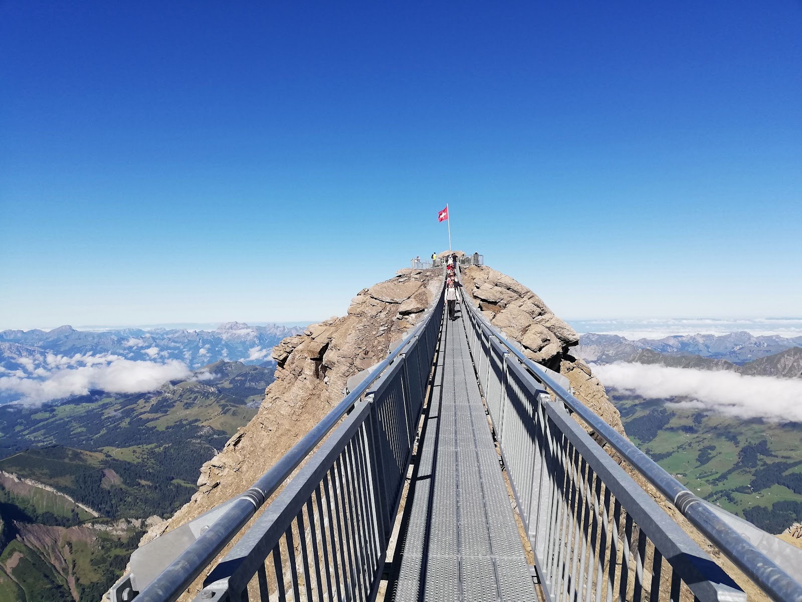 The Peak Walk suspension bridge between two summits at Glacier 3000