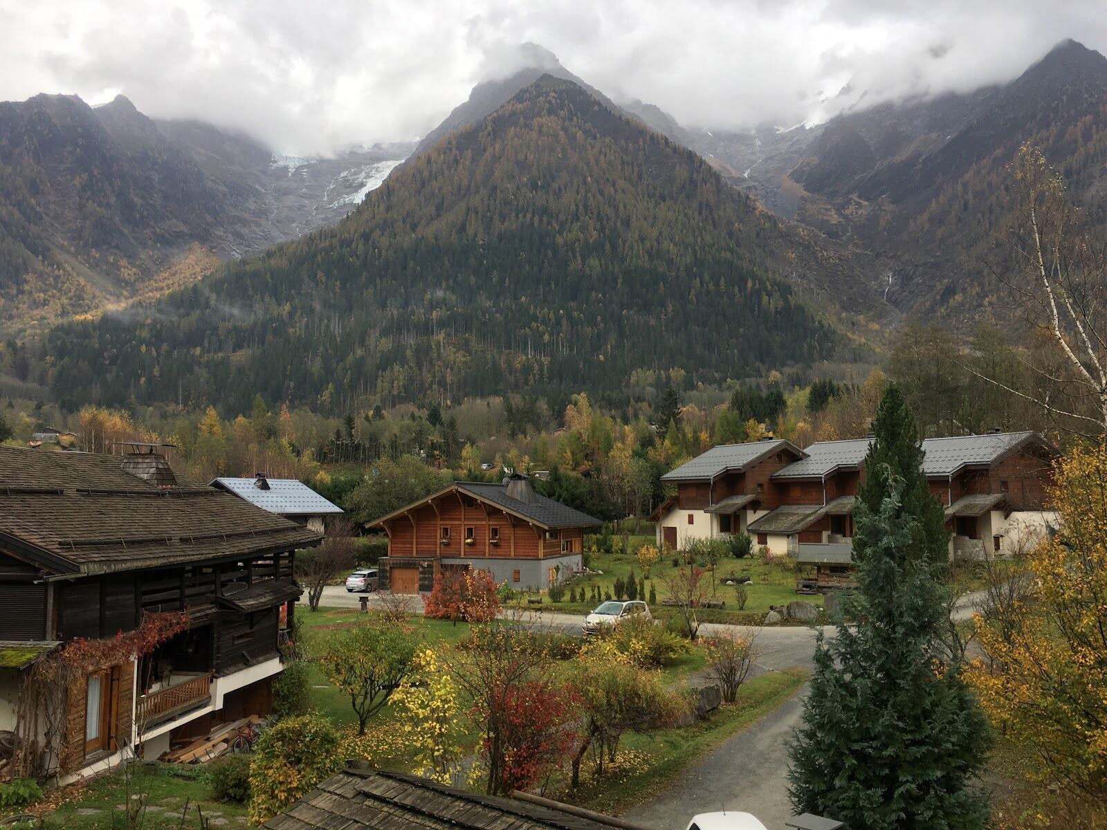 The Bellevue cable car climbing above the Les Houches village