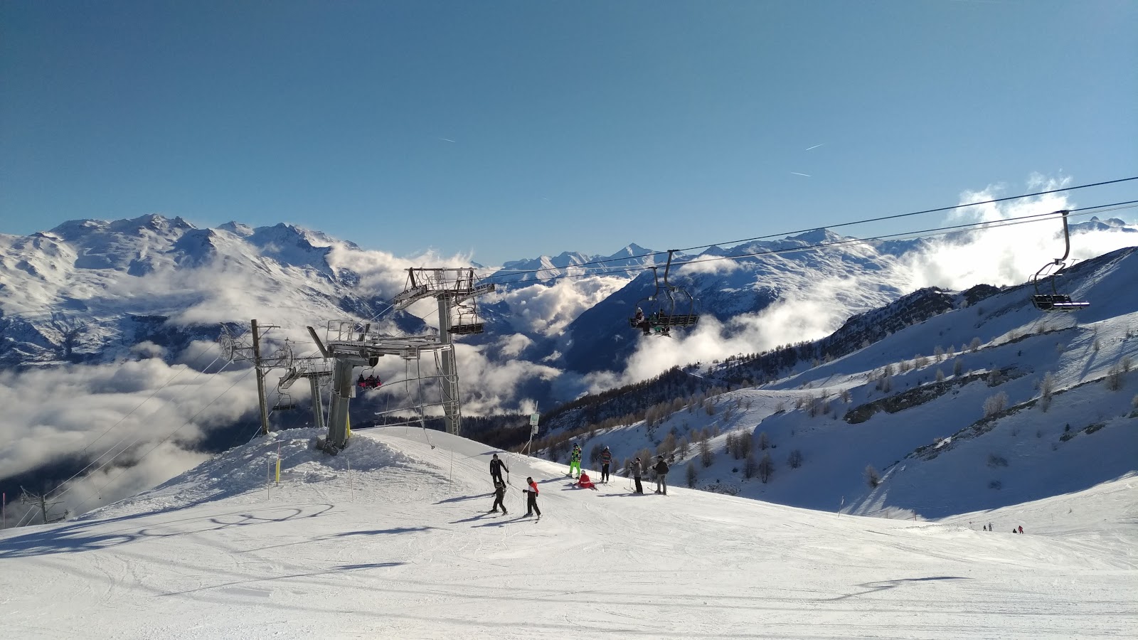 Wide open piste with views down the Maurienne valley
