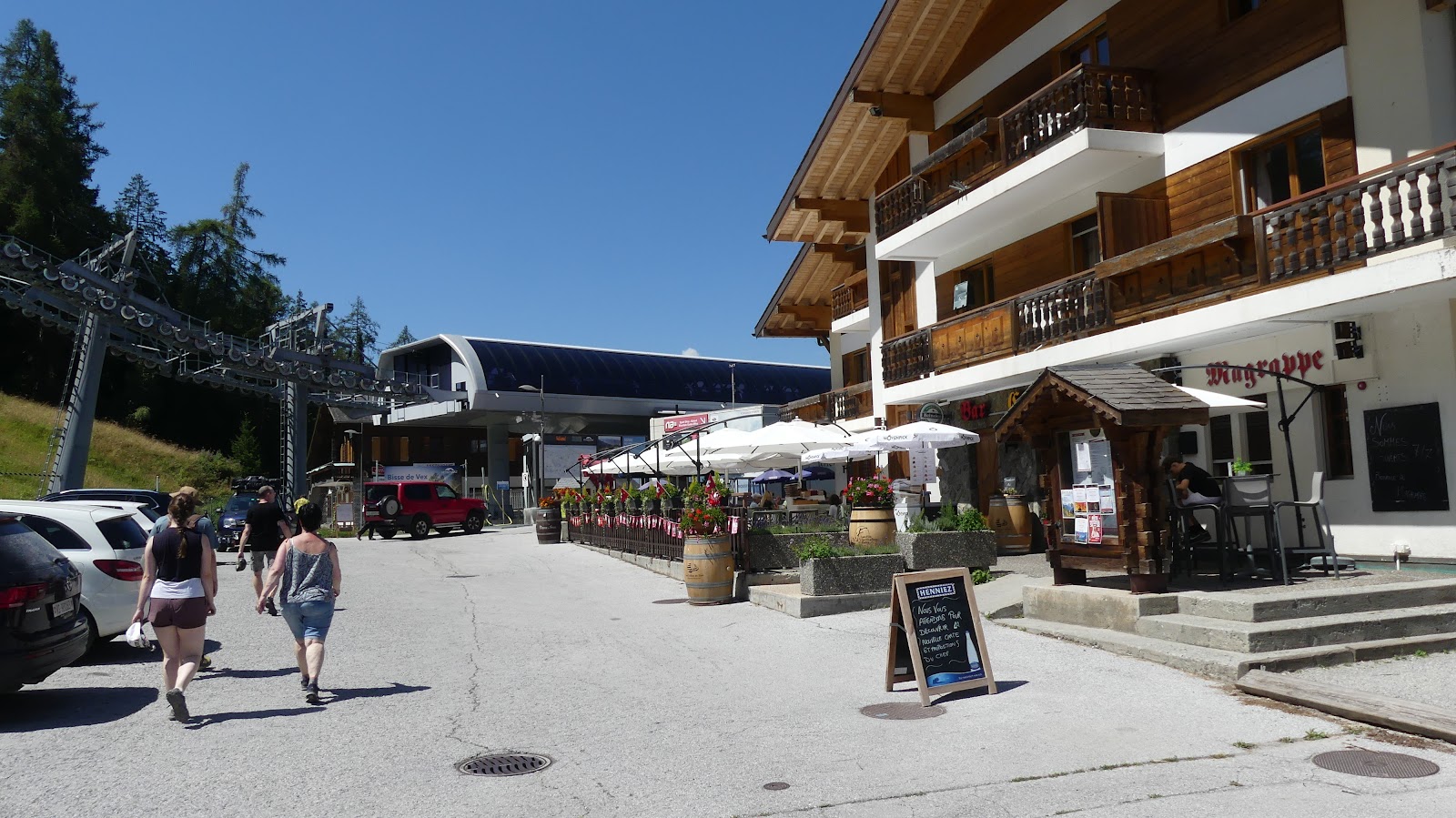 Skiers on the Piste de l'Ours World Cup run at Veysonnaz